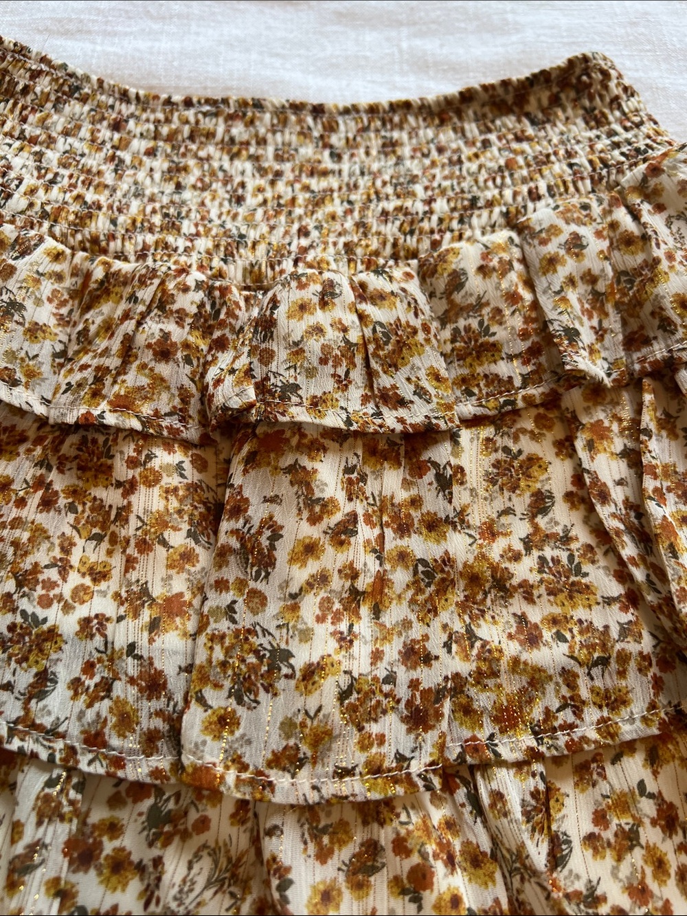 Altar’d State Tiered Floral Mini skort in Cream and Brown - Picture 6 of 7